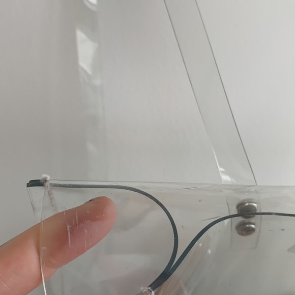 AMERICAN APPAREL | Clear Vinyl Backpack - Picture 11 of 12